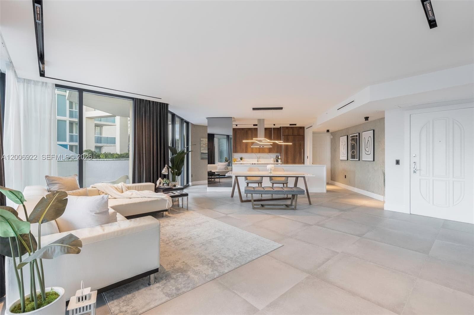 3370 Hidden Bay Dr # 409, Aventura FL 33180 — 3