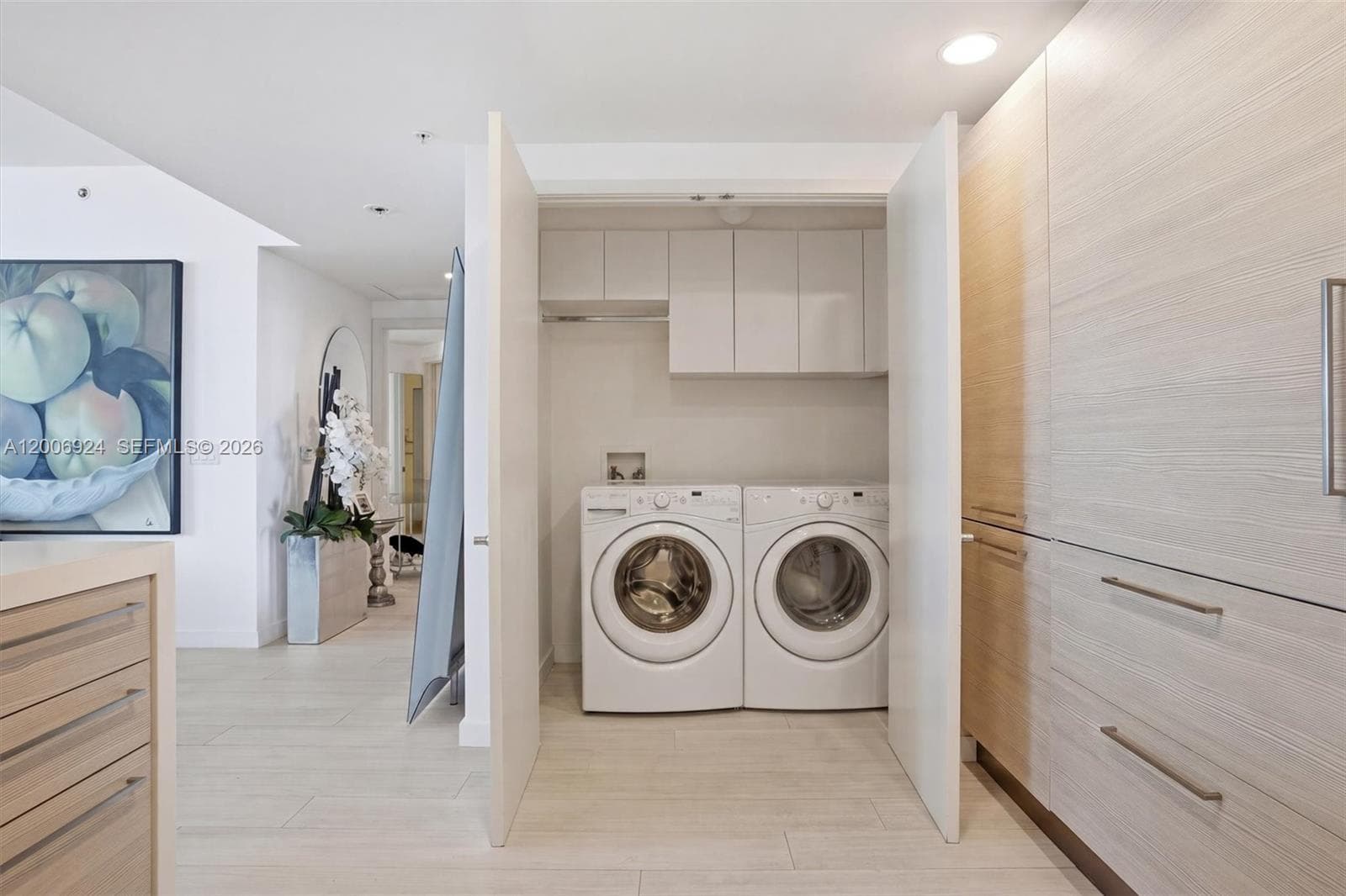17301 Biscayne Blvd # 1905, North Miami Beach FL 33160 — 28