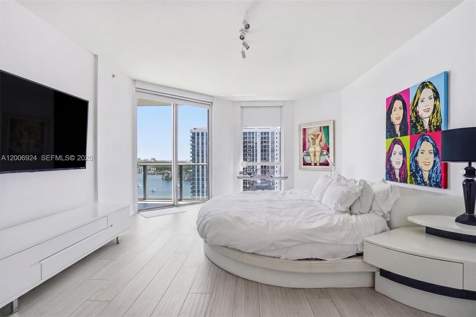 17301 Biscayne Blvd # 1905, North Miami Beach FL 33160 — 20
