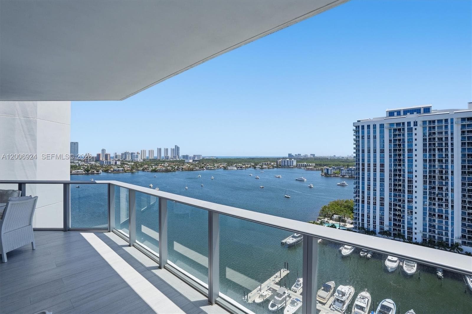 17301 Biscayne Blvd # 1905, North Miami Beach FL 33160 — 30