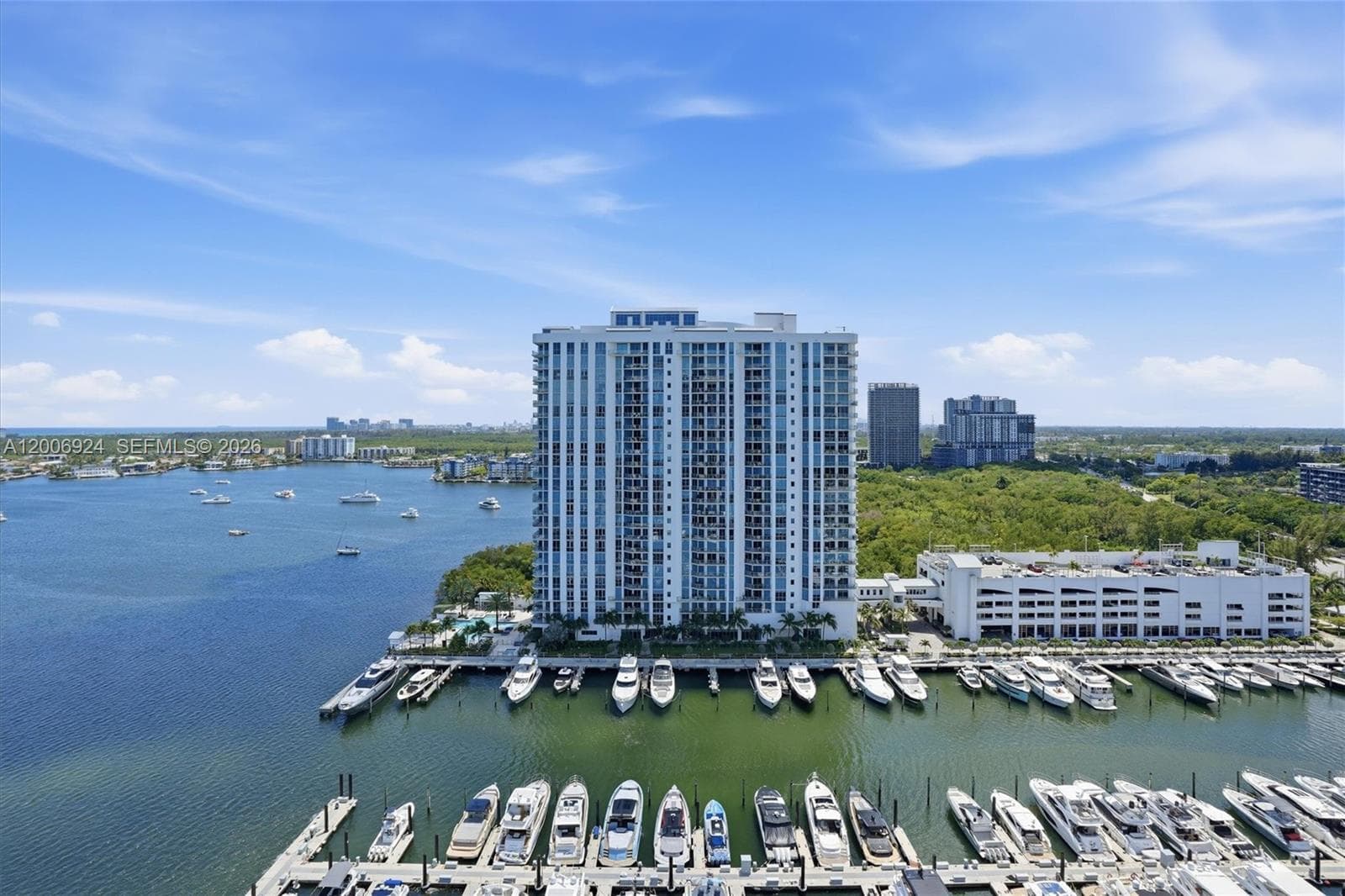 17301 Biscayne Blvd # 1905, North Miami Beach FL 33160 — 37