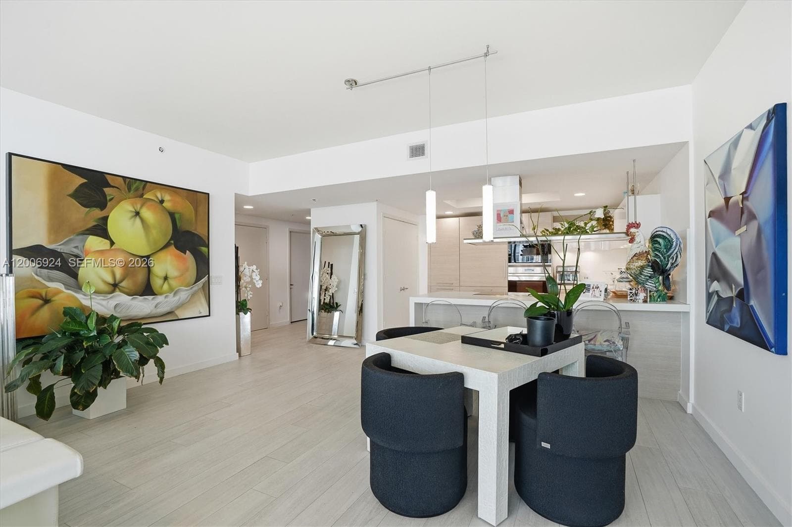 17301 Biscayne Blvd # 1905, North Miami Beach FL 33160 — 15