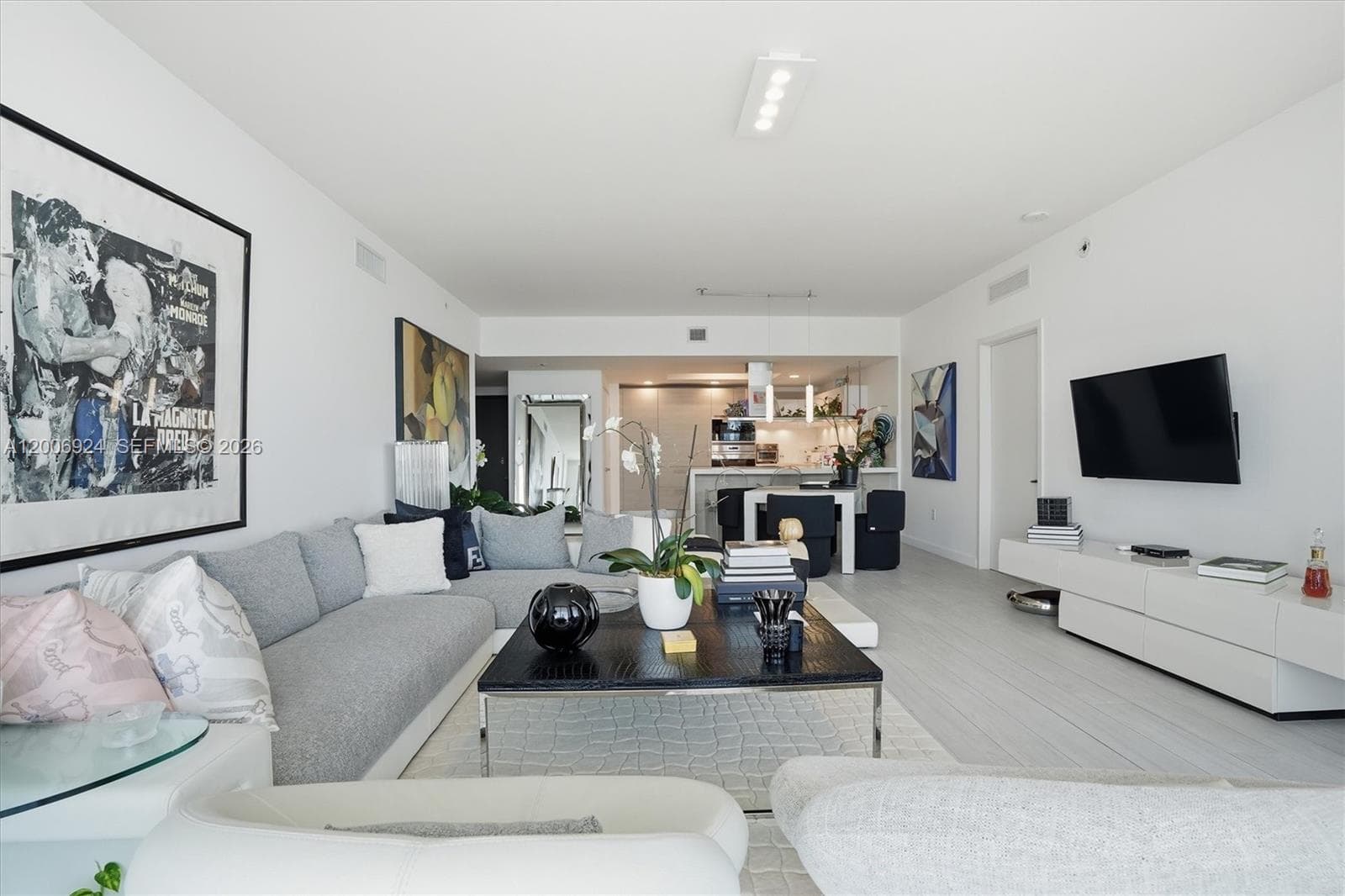17301 Biscayne Blvd # 1905, North Miami Beach FL 33160 — 11