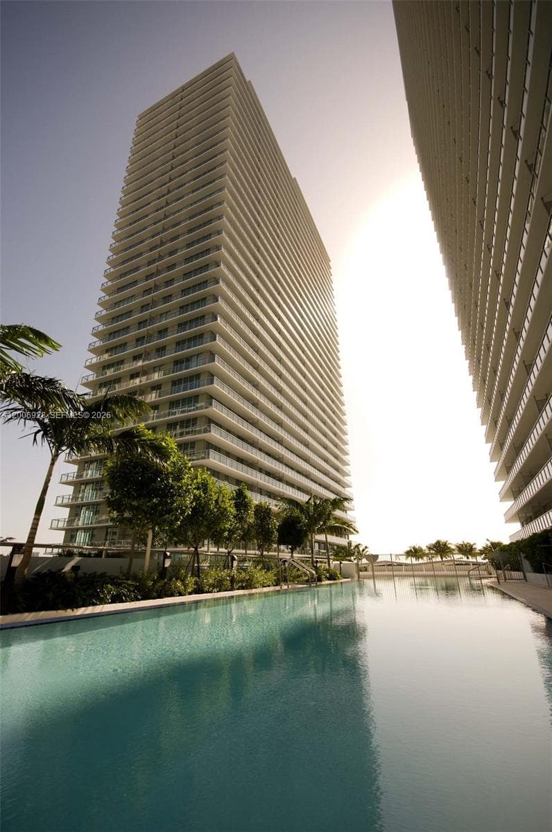 79 SW 12 St # 1903, Miami FL 33130 — 12