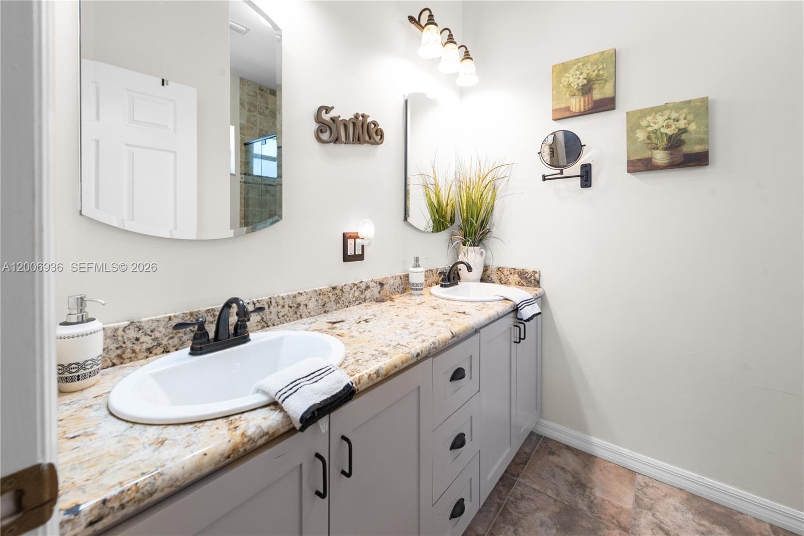 595 SE 30th Dr, Homestead FL 33033 — 14
