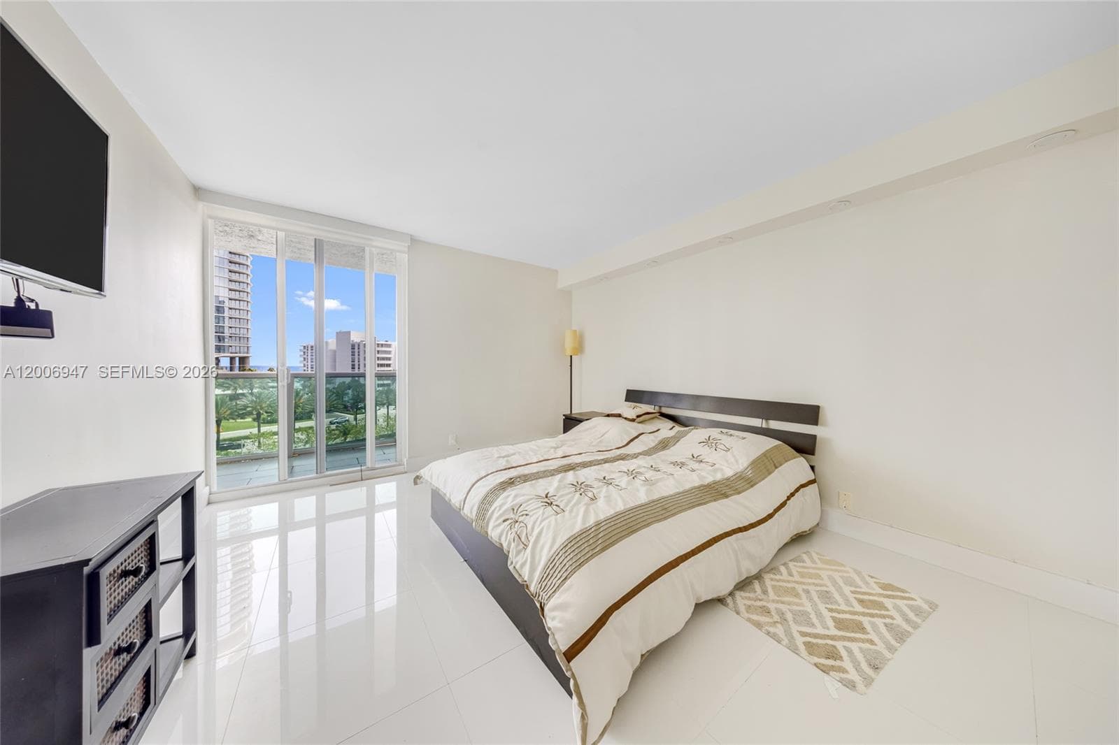 100 Bayview Dr # 606, Sunny Isles Beach FL 33160 — 14