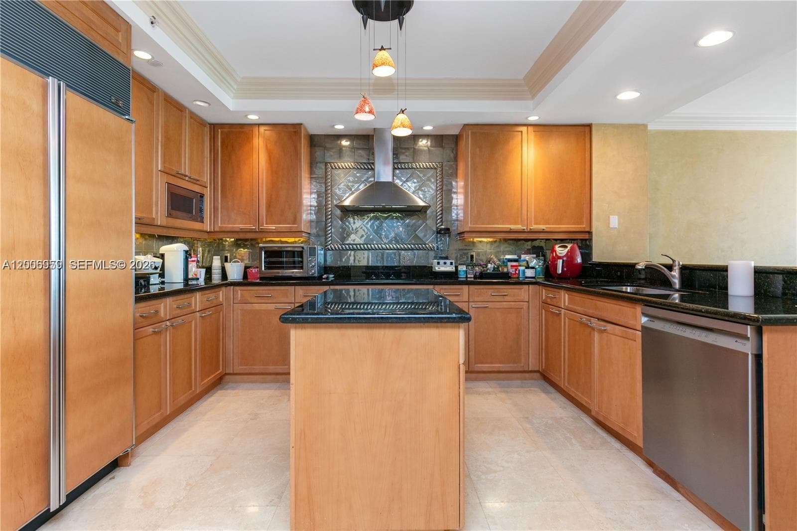 20201 E Country Club Dr # 1006, Aventura FL 33180 — 23