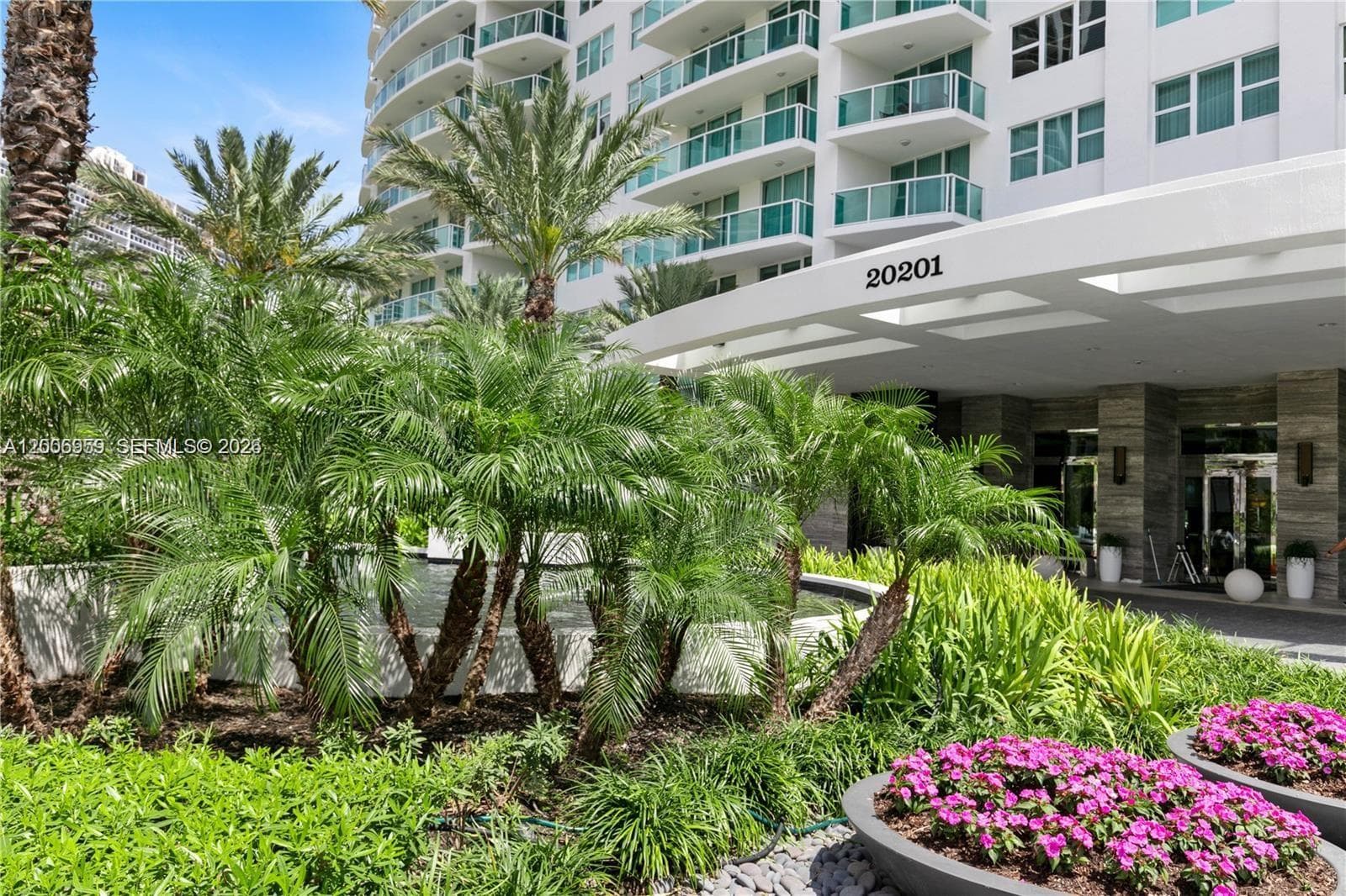 20201 E Country Club Dr # 1006, Aventura FL 33180 — 3