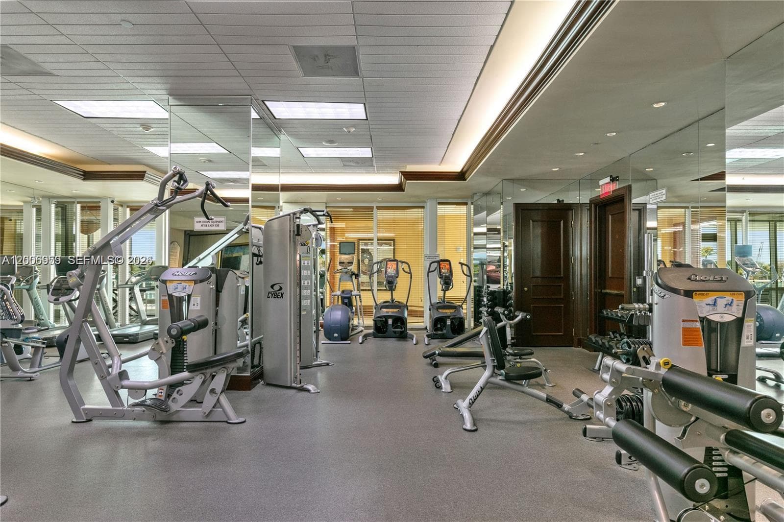 20201 E Country Club Dr # 1006, Aventura FL 33180 — 32