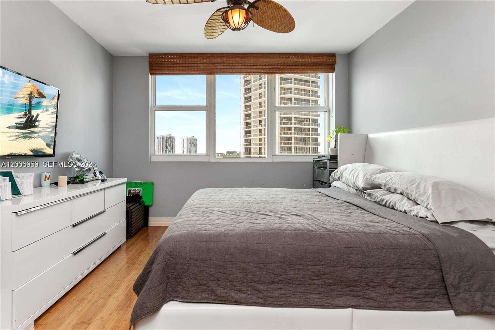 20201 E Country Club Dr # 1006, Aventura FL 33180 — 28