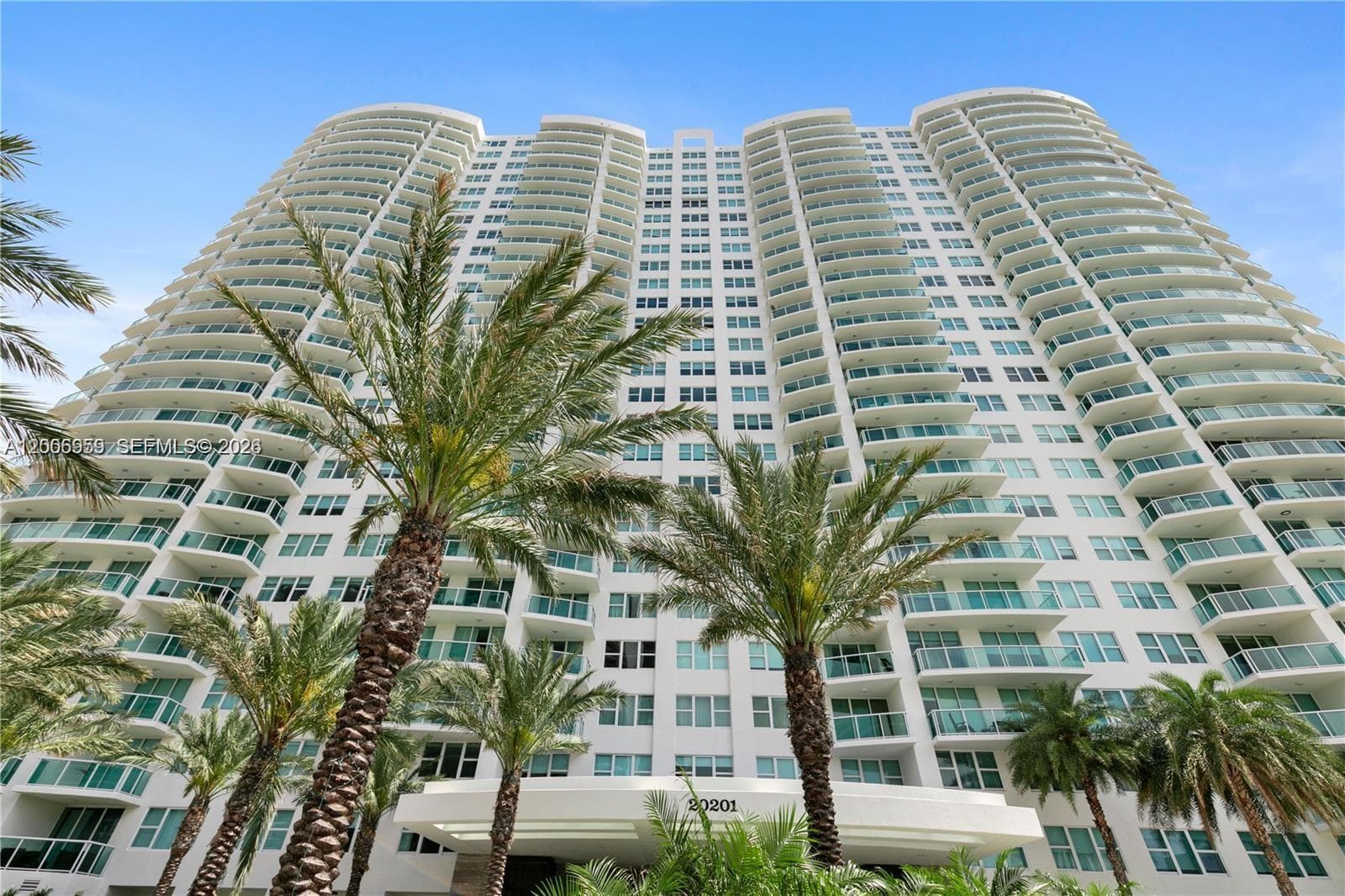 20201 E Country Club Dr # 1006, Aventura FL 33180 — 5