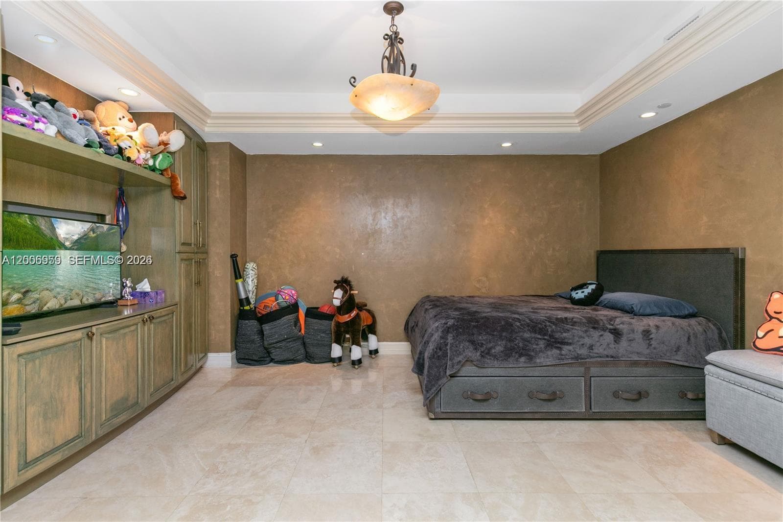 20201 E Country Club Dr # 1006, Aventura FL 33180 — 20