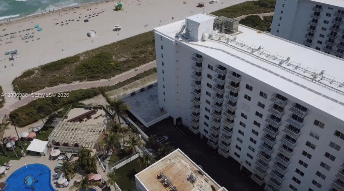 401 Ocean Dr # 222, Miami Beach FL 33139 — 22