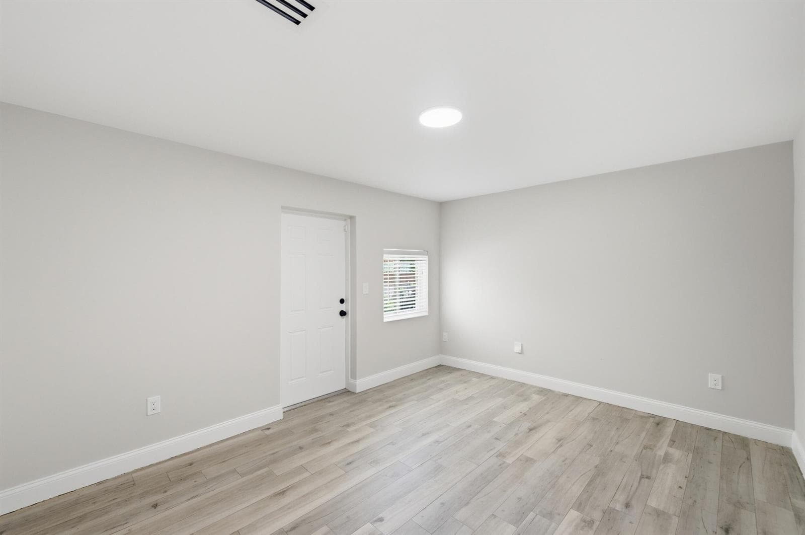 1770 SW 17th Avenue, Miami FL 33145 — 24