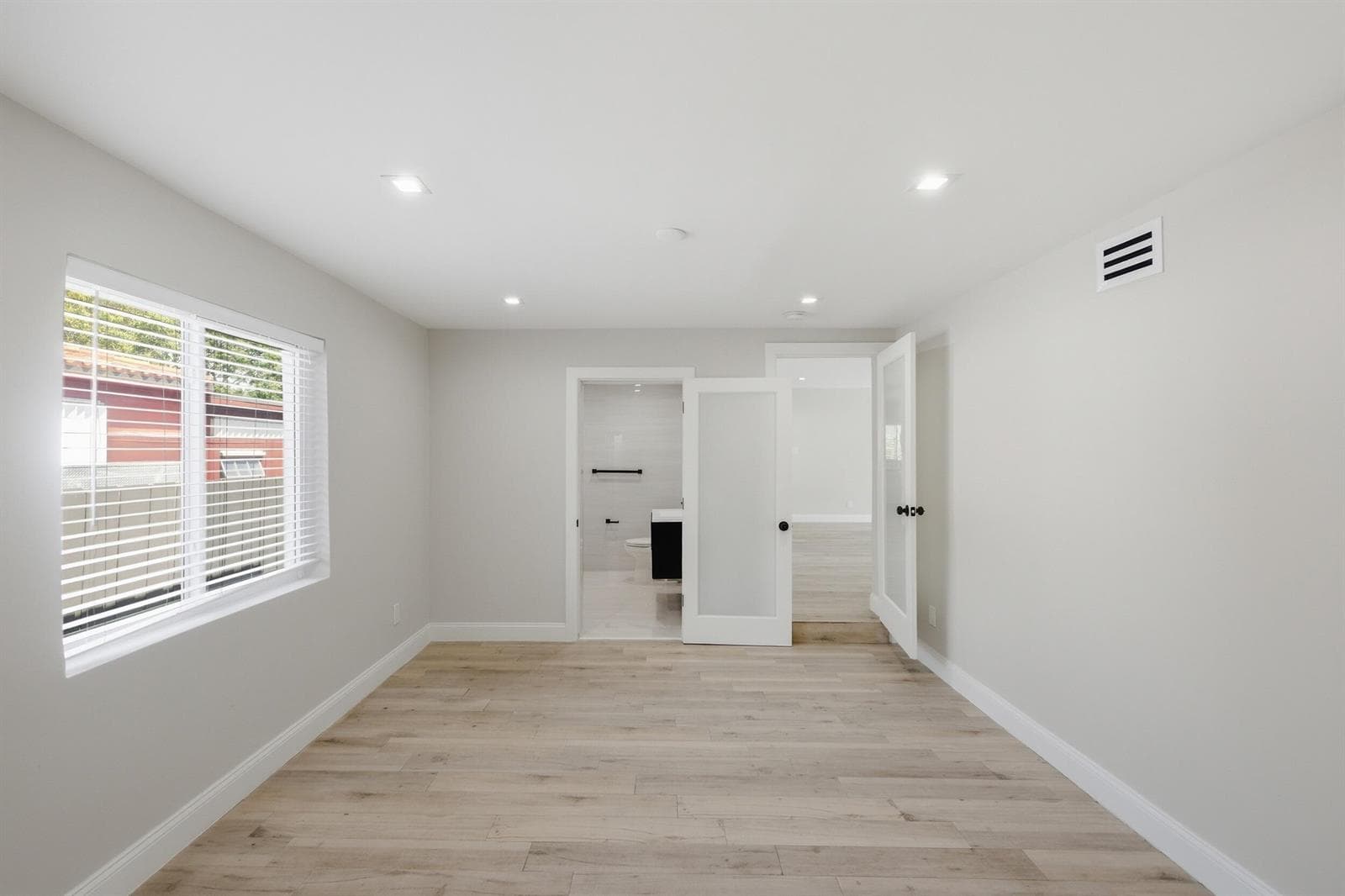 1770 SW 17th Avenue, Miami FL 33145 — 35