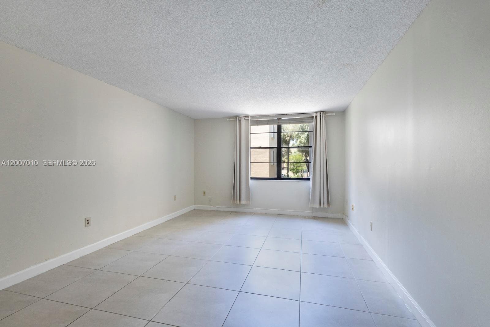 10855 SW 112th Ave # 211, Miami FL 33176 — 12