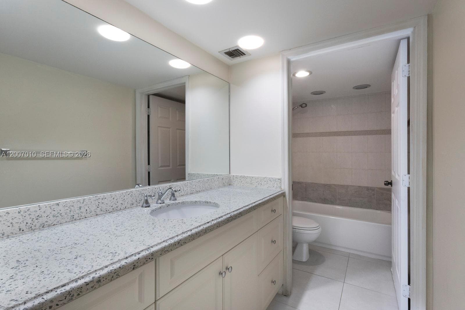 10855 SW 112th Ave # 211, Miami FL 33176 — 5