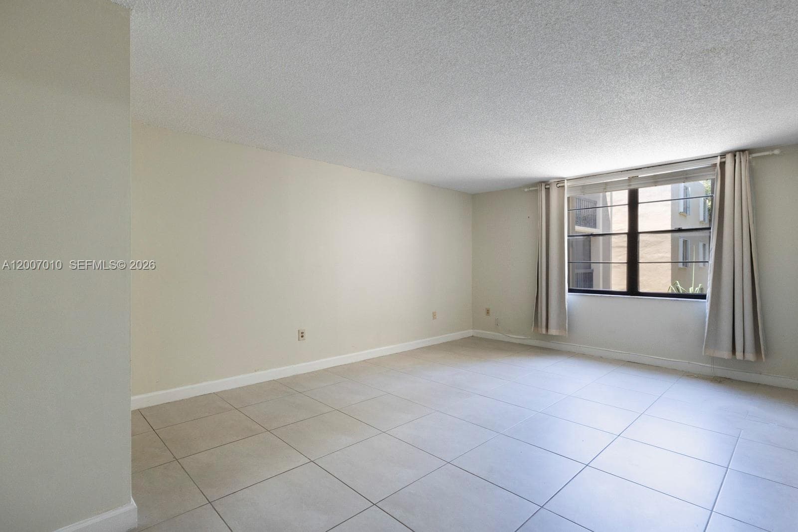 10855 SW 112th Ave # 211, Miami FL 33176 — 10