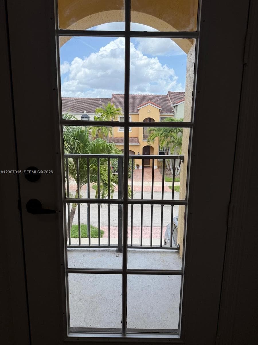 14958 SW 41st Ln # 14958, Miami FL 33185 — 25