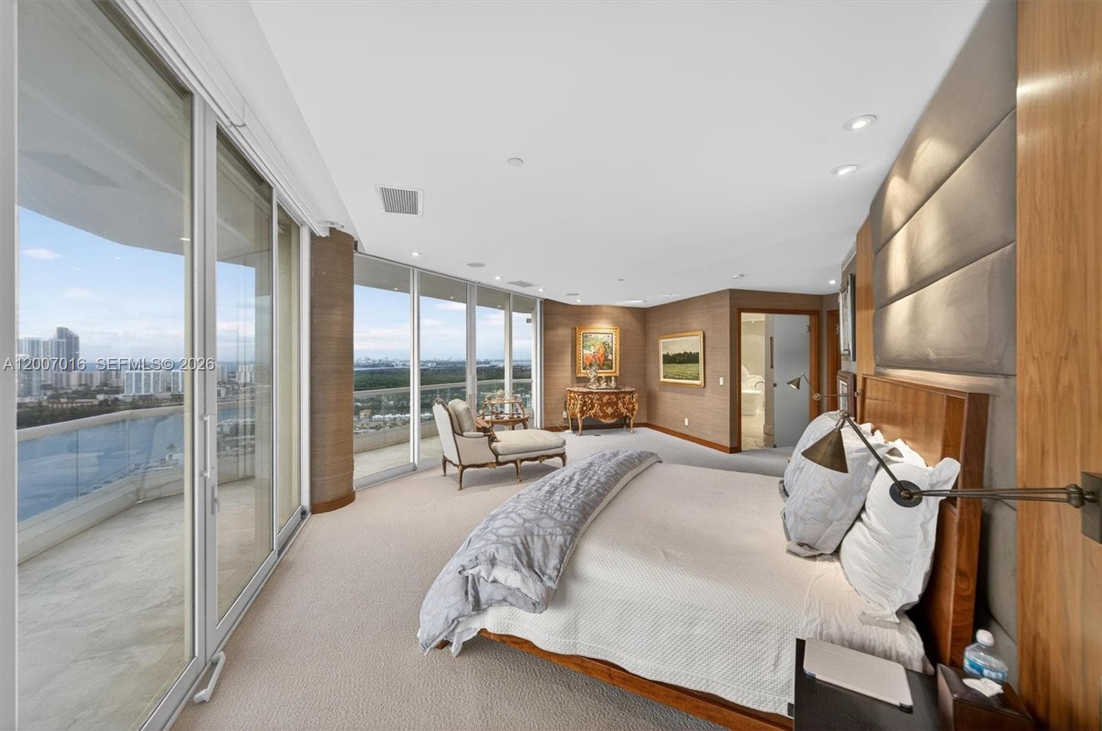 2600 Island Blvd # 1, Aventura FL 33160 — 56