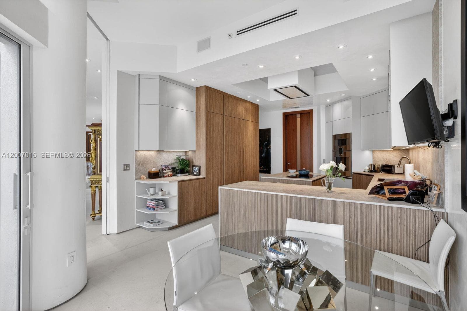2600 Island Blvd # 1, Aventura FL 33160 — 28