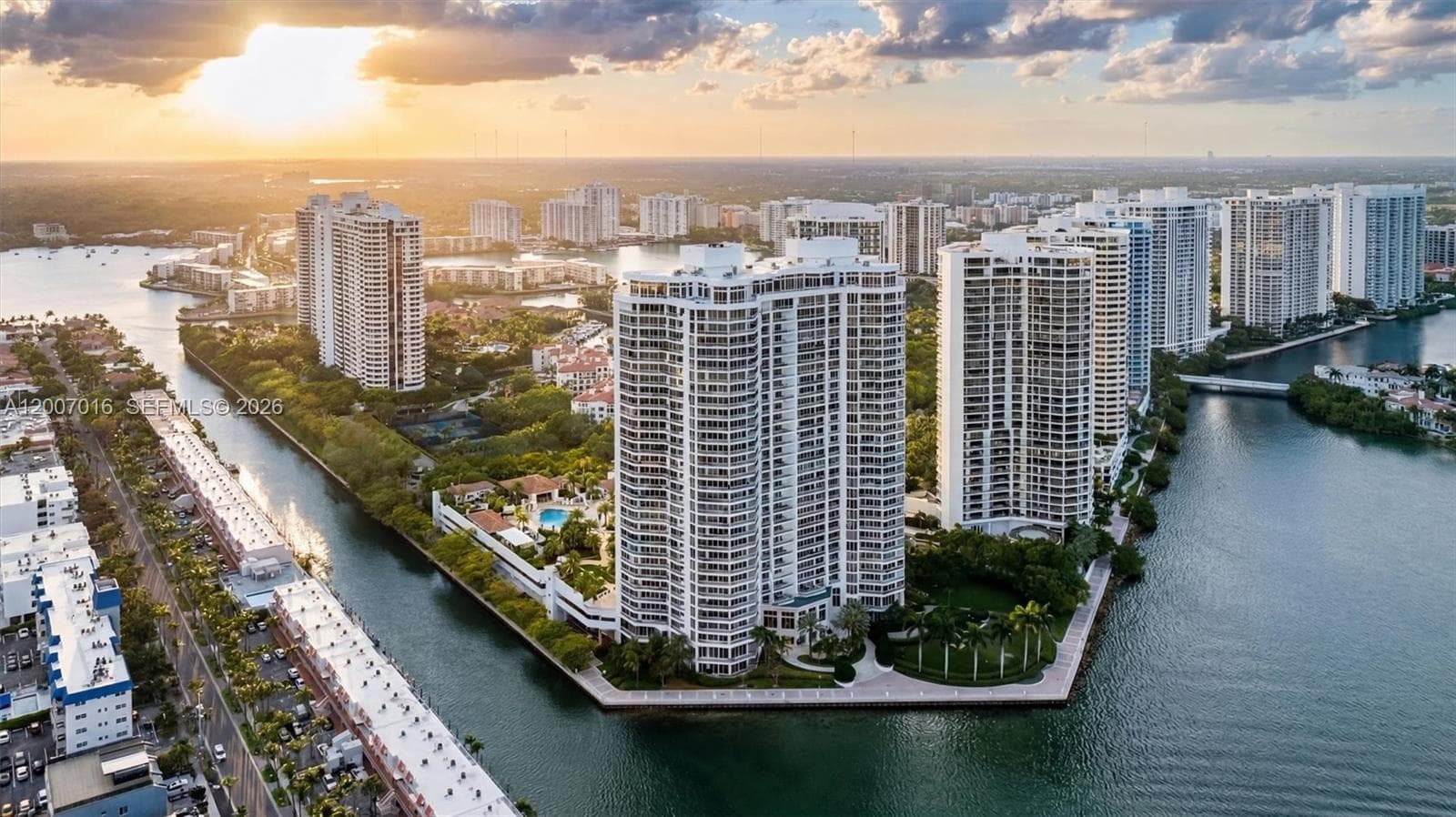 2600 Island Blvd # 1, Aventura FL 33160 — 38