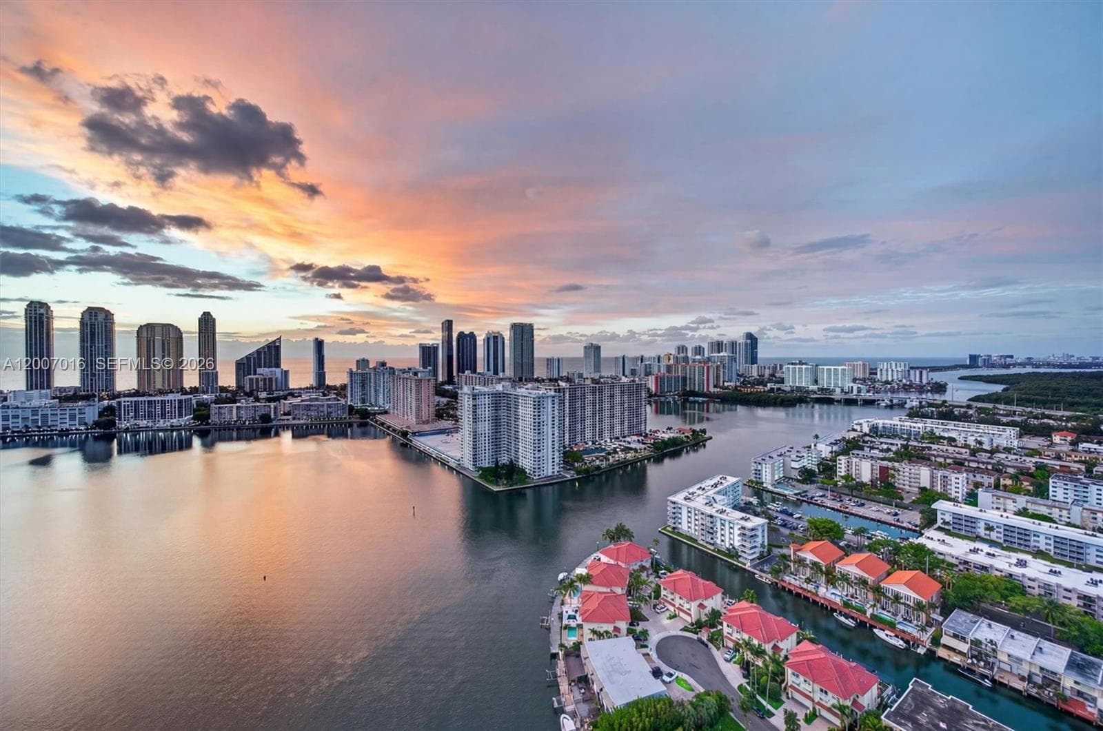 2600 Island Blvd # 1, Aventura FL 33160 — 37