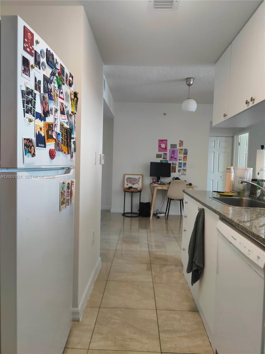 275 NE 18th St # 1801, Miami FL 33132 — 6