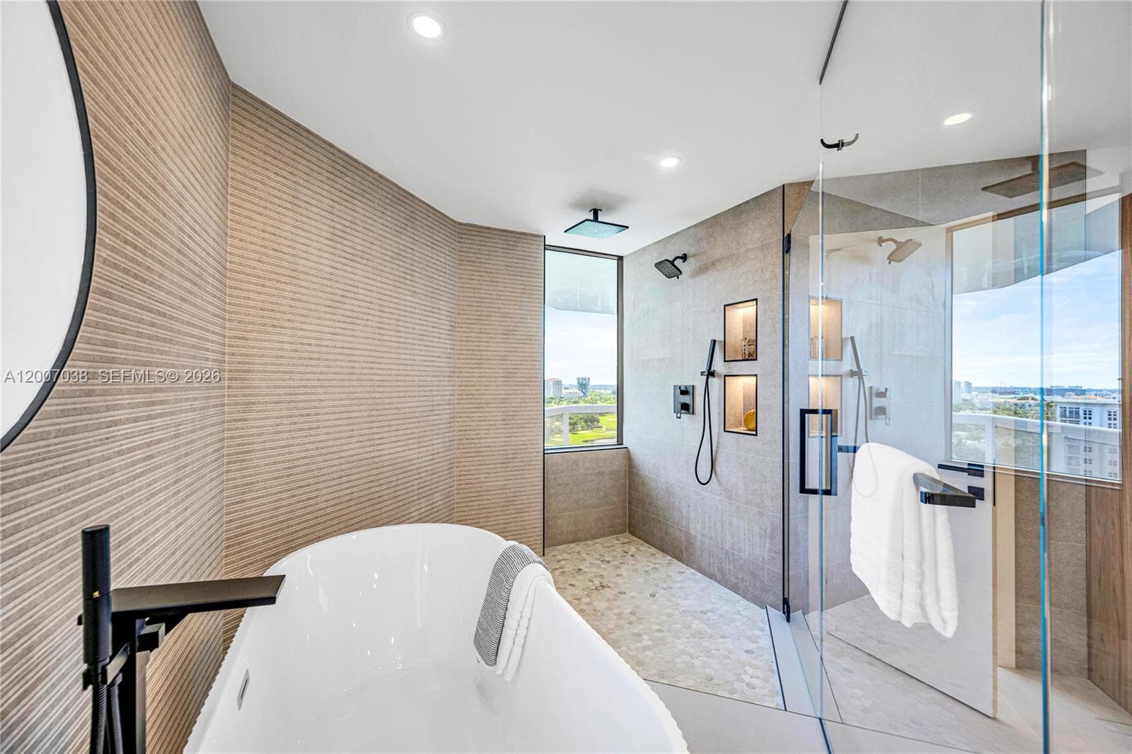 20185 E Country Club Dr # 1904, Aventura FL 33180 — 36