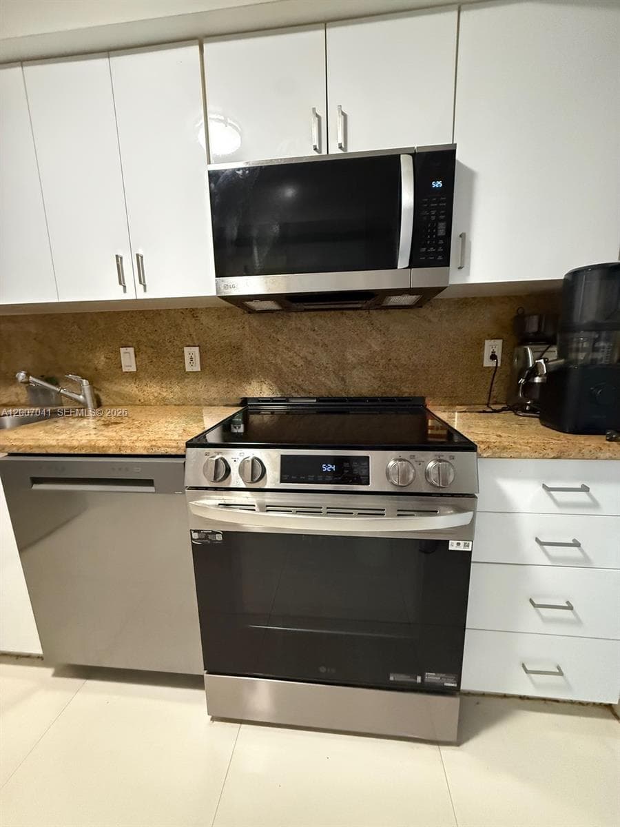 20505 E Country Club Dr # 836, Aventura FL 33180 — 12