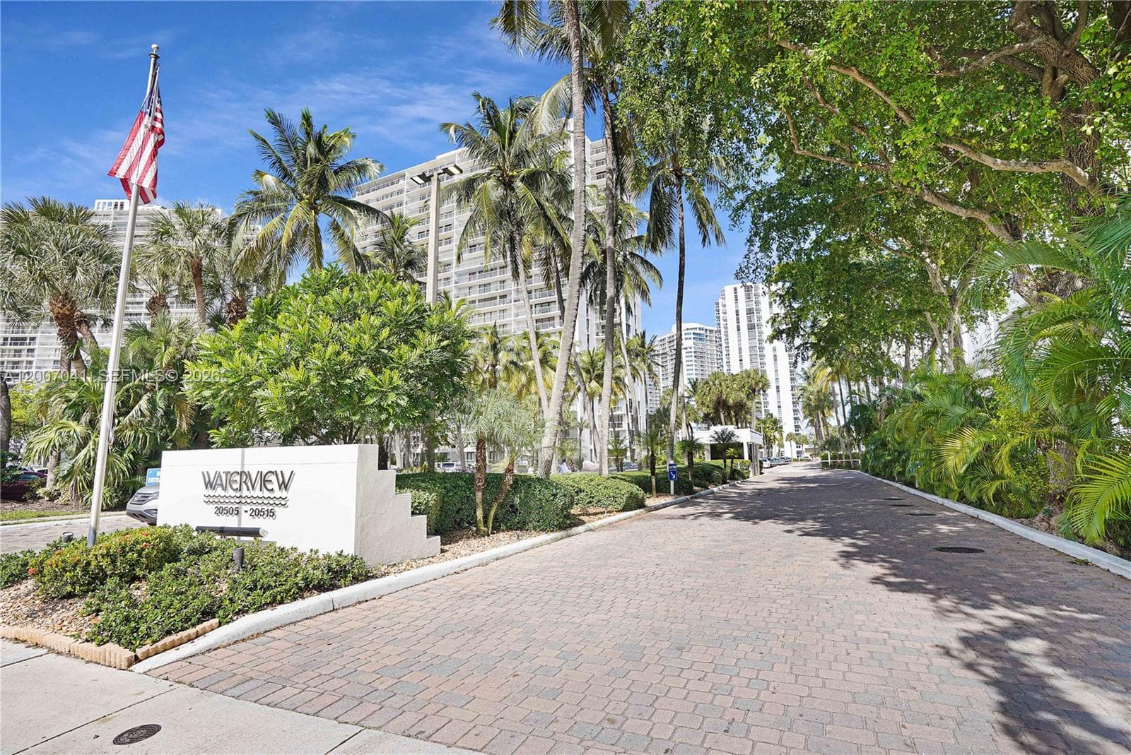 20505 E Country Club Dr # 836, Aventura FL 33180 — 49