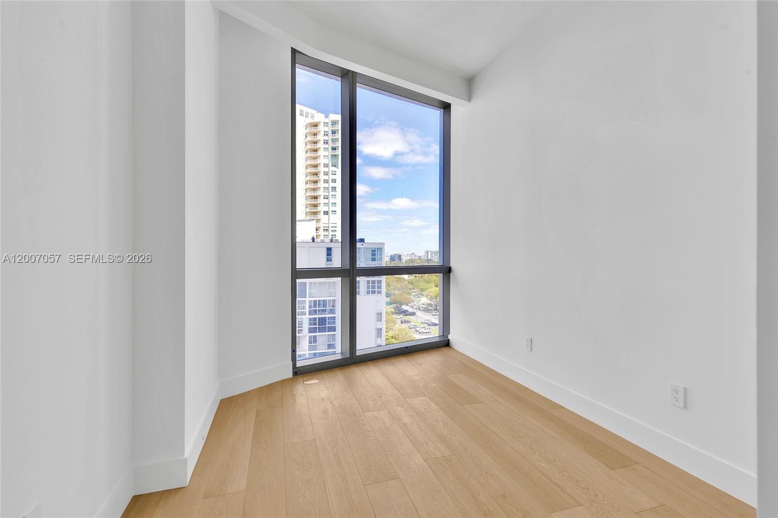 175 SE 25 Road # 803, Miami FL 33129 — 11