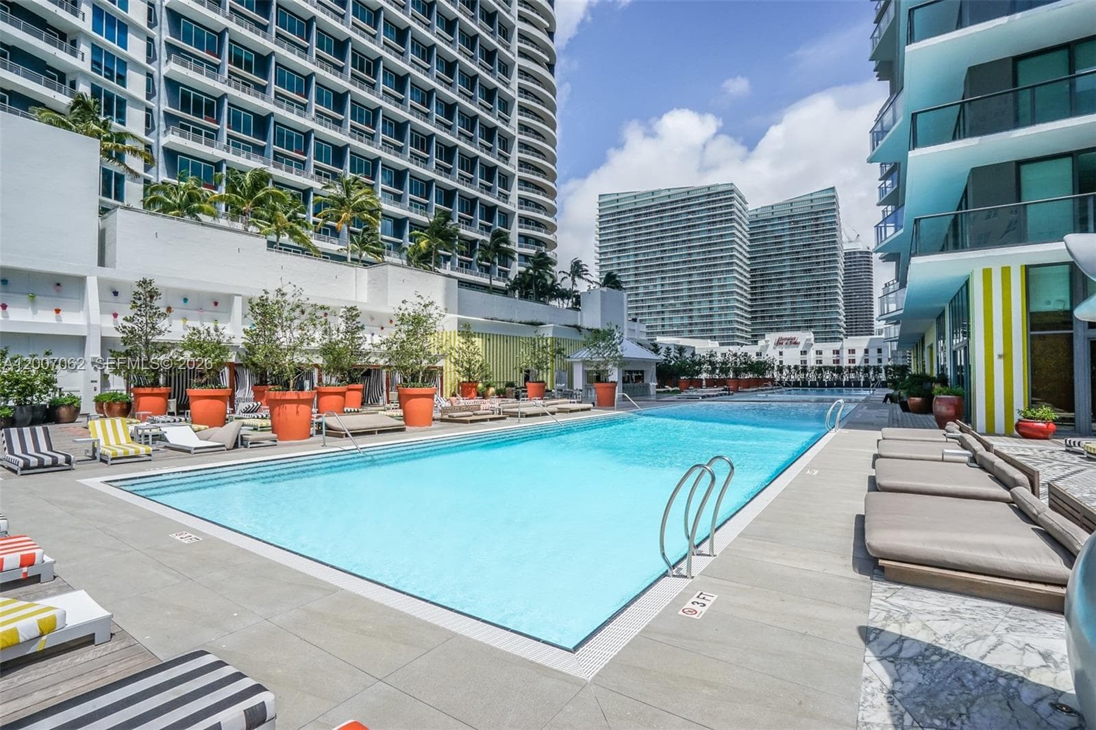 1300 S Miami Ave # 1407, Miami FL 33130 — 33