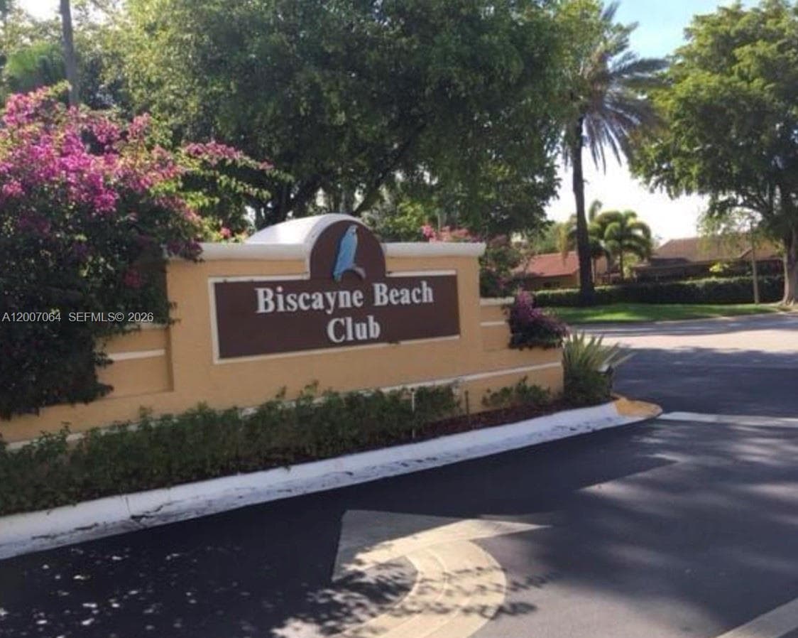 Biscayne Beach Club Condo, Miami, FL — 1
