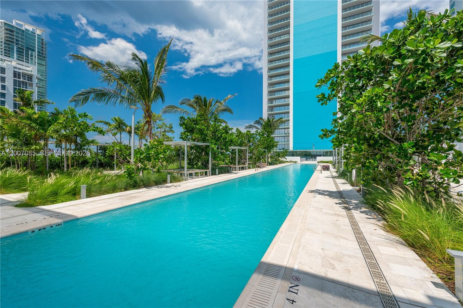 700 NE 26th Ter # 4206, Miami FL 33137 — 62