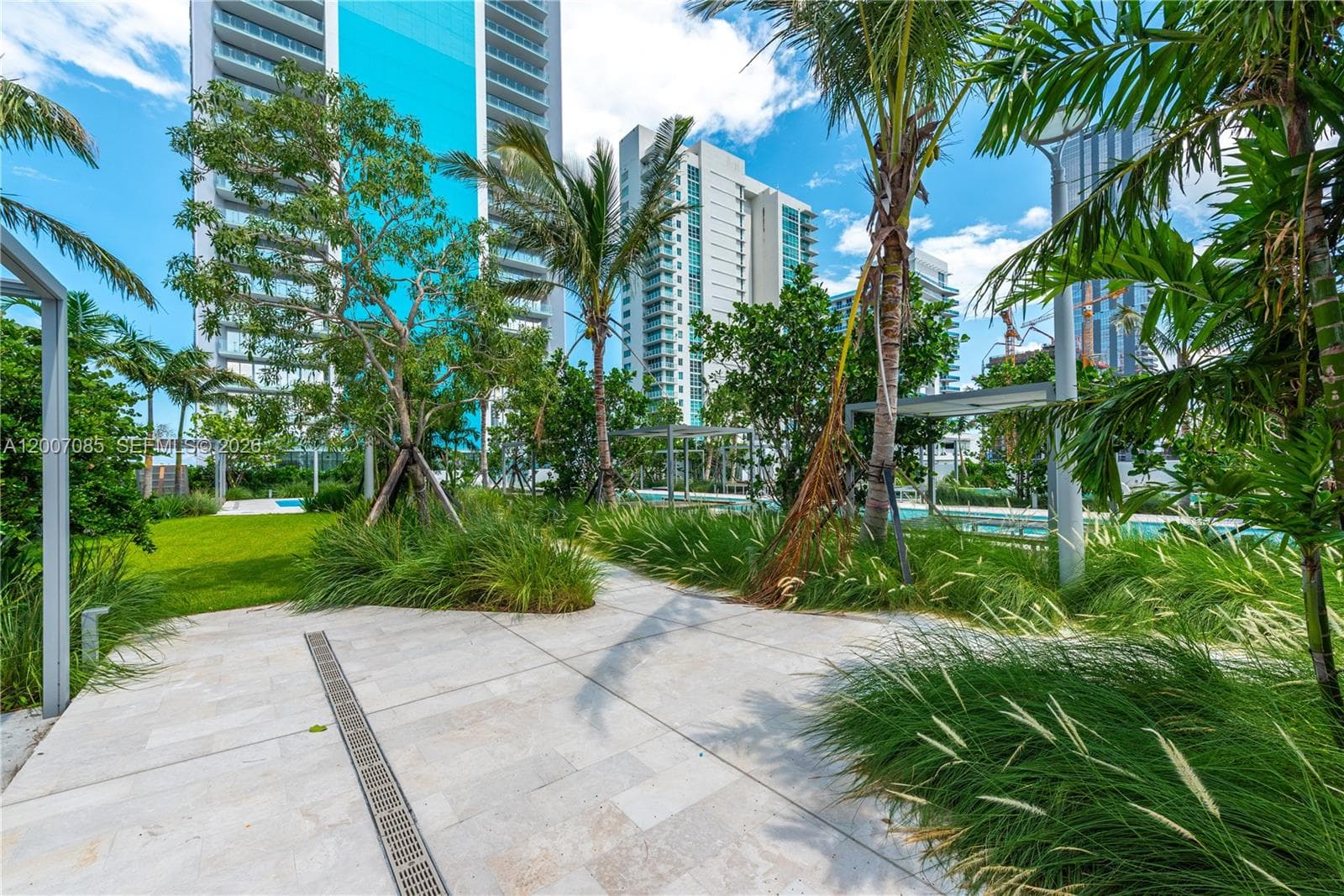 700 NE 26th Ter # 4206, Miami FL 33137 — 63