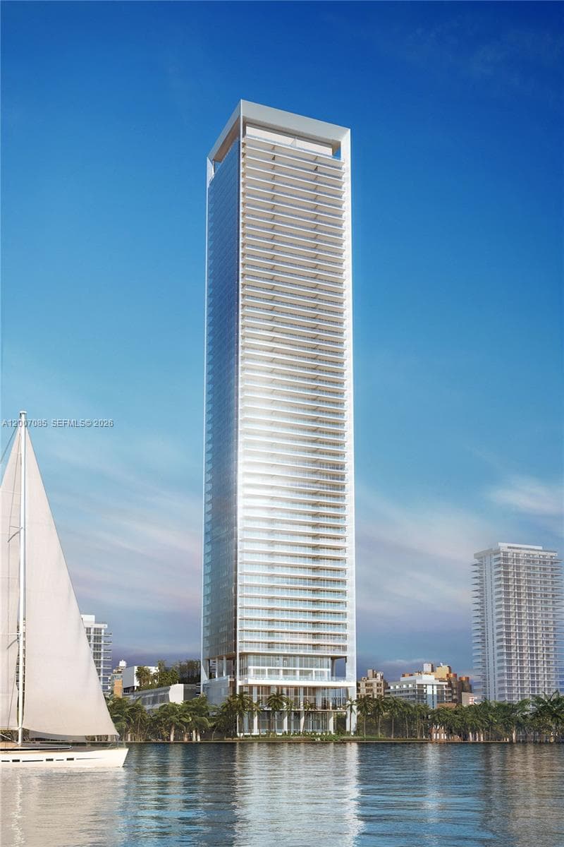 700 NE 26th Ter # 4206, Miami FL 33137 — 65