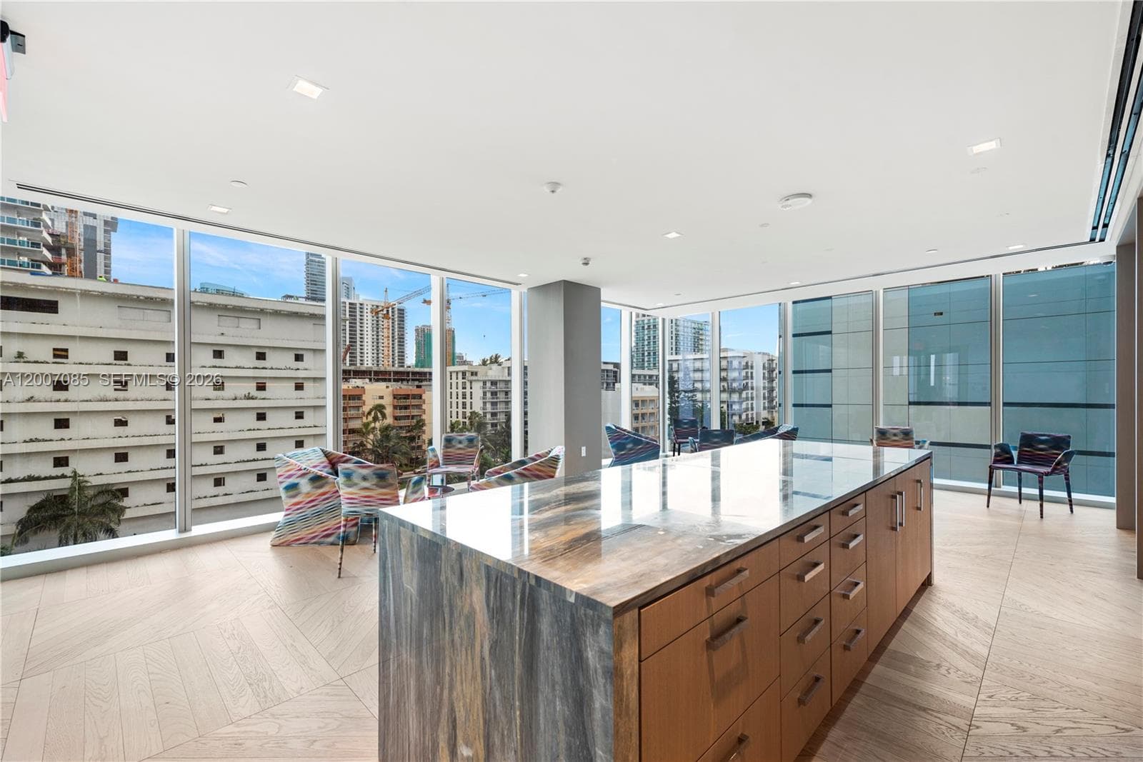 700 NE 26th Ter # 4206, Miami FL 33137 — 33