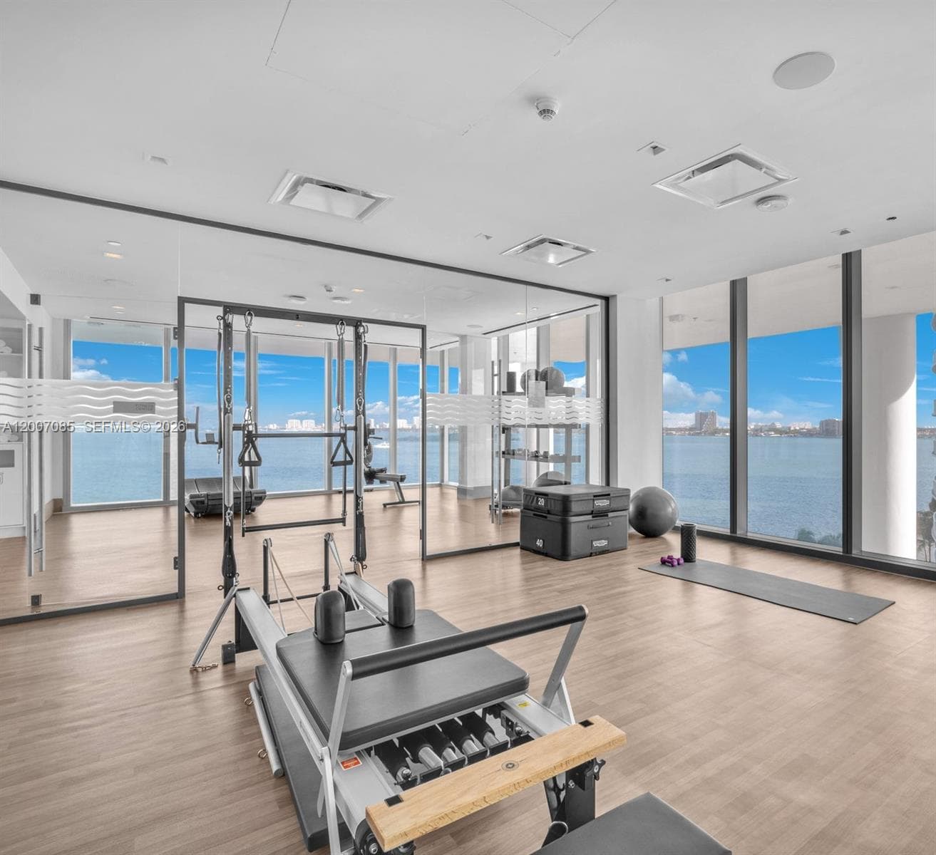 700 NE 26th Ter # 4206, Miami FL 33137 — 41