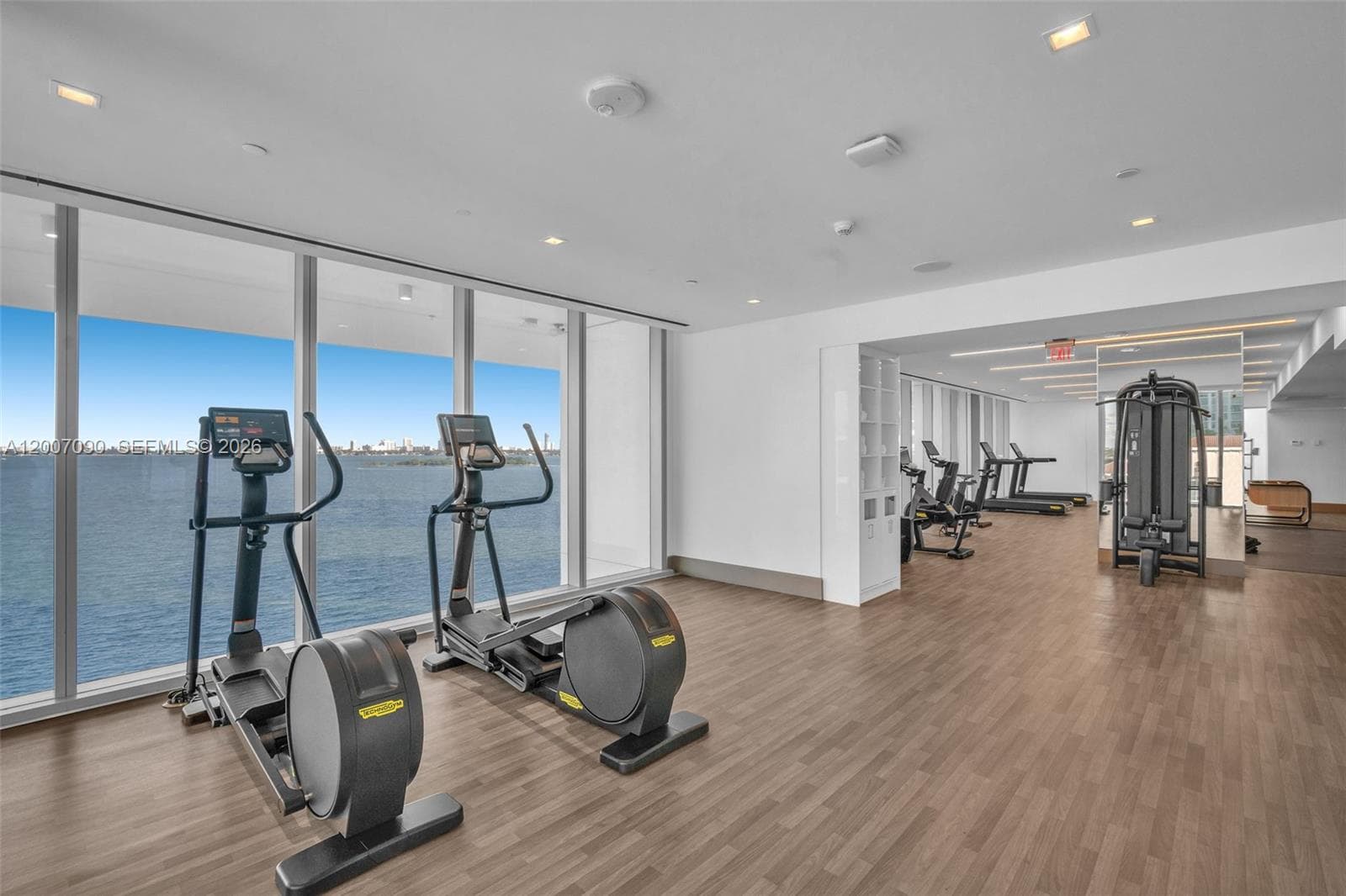 700 NE 26th Ter # 2906, Miami FL 33137 — 46