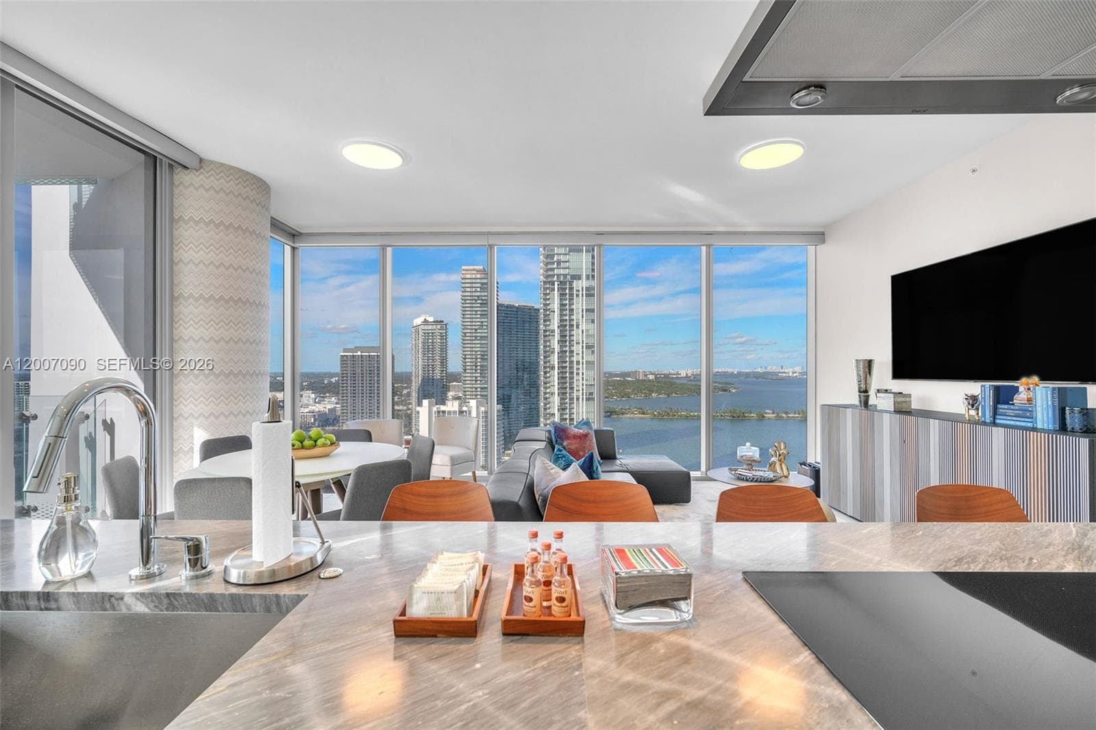 700 NE 26th Ter # 2906, Miami FL 33137 — 3