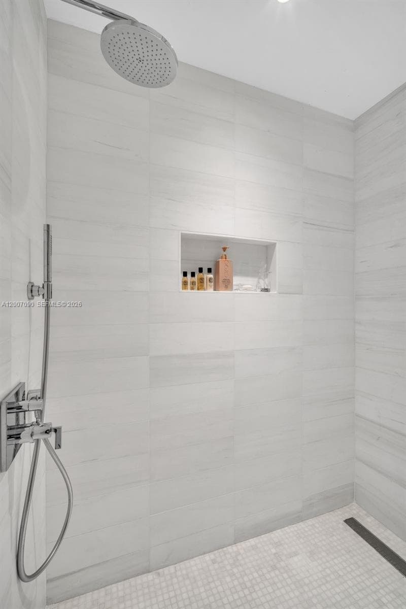 700 NE 26th Ter # 2906, Miami FL 33137 — 31