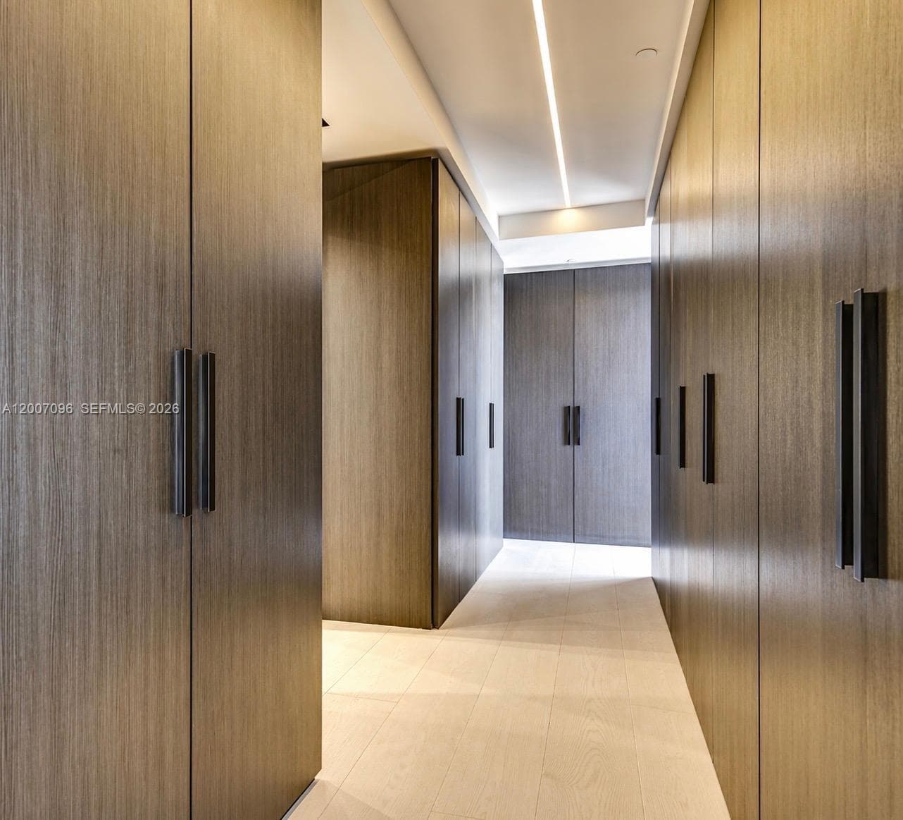 1 Collins Ave # 606, Miami Beach FL 33139 — 10