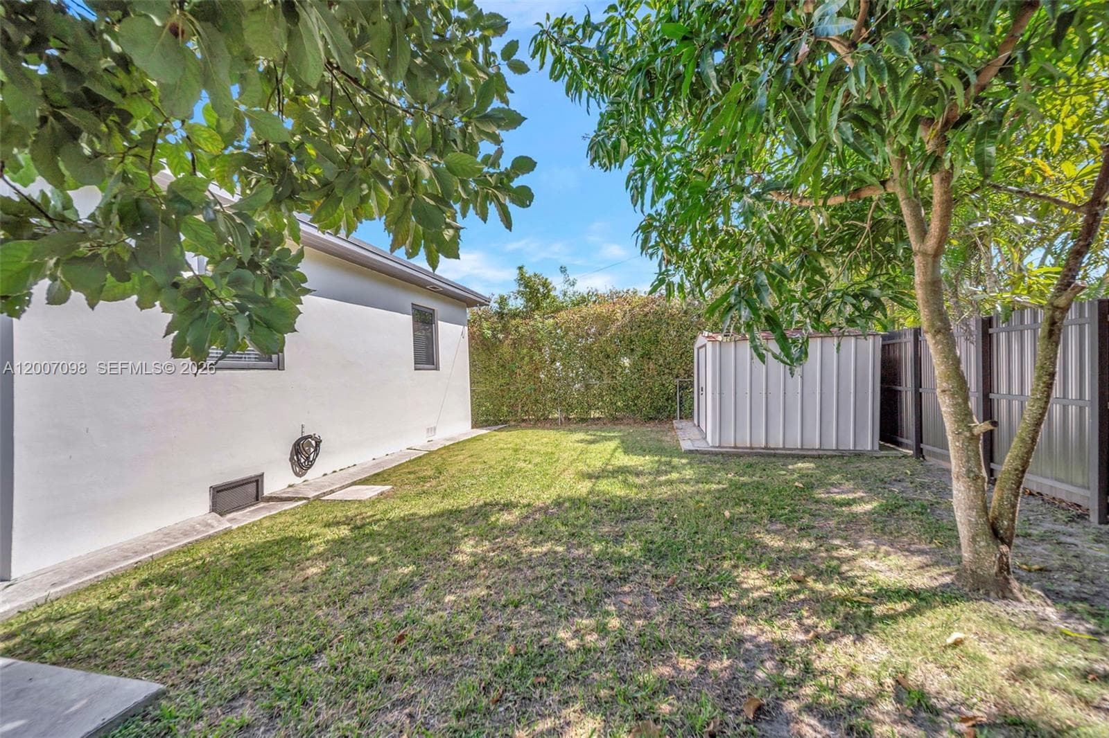 7470 SW 37th St, Miami FL 33155 — 34