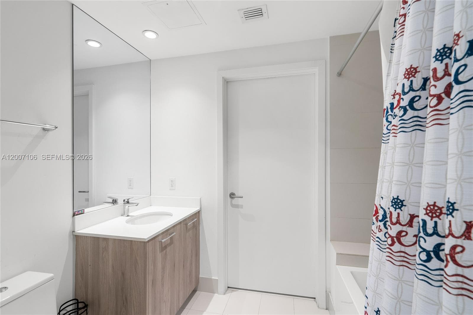 501 NE 31st St # 910, Miami FL 33137 — 65