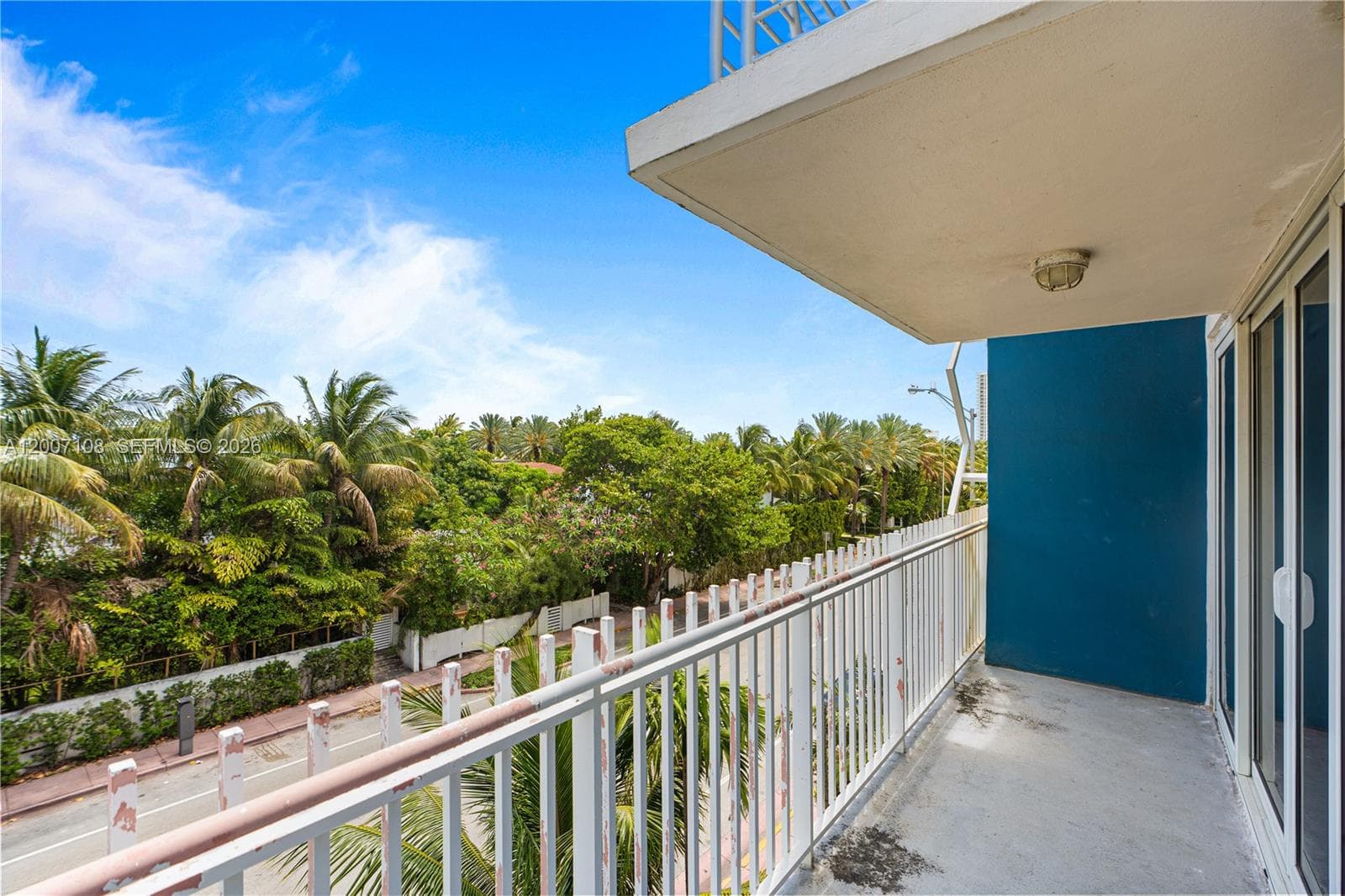 7824 Collins Ave # 401, Miami Beach FL 33141 — 24