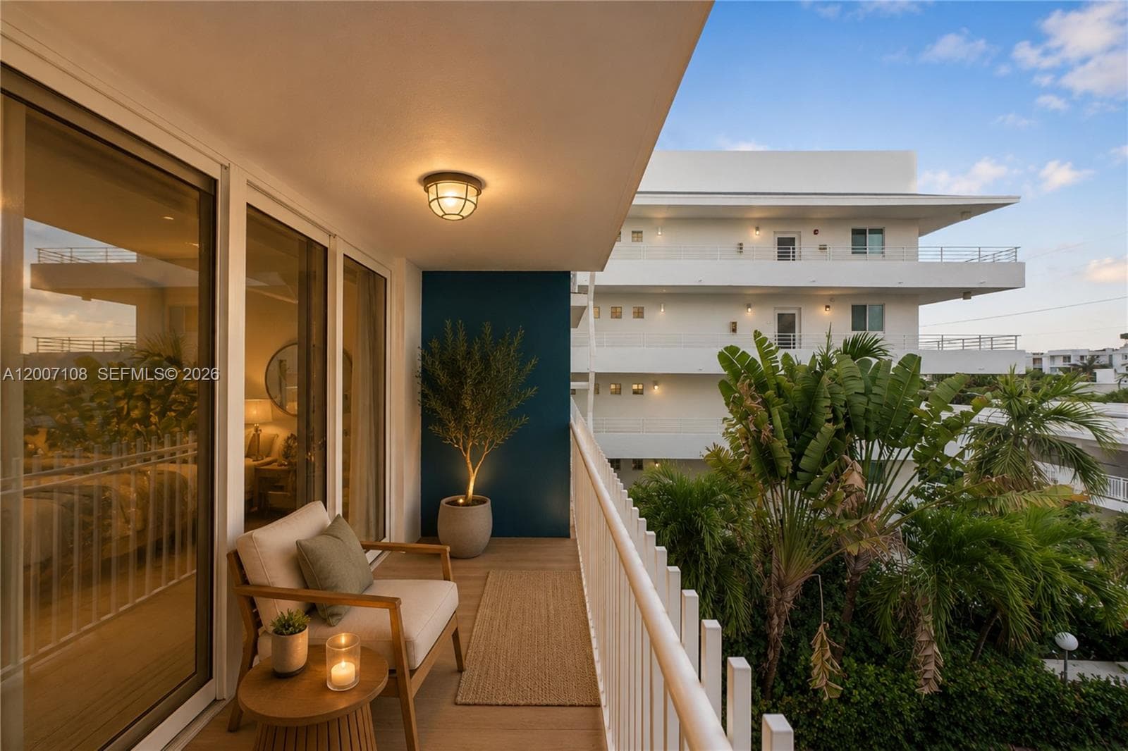 7824 Collins Ave # 401, Miami Beach FL 33141 — 10