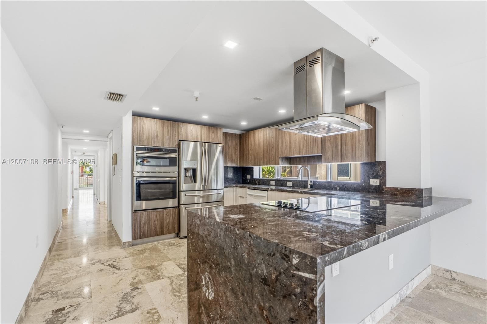 7824 Collins Ave # 401, Miami Beach FL 33141 — 14