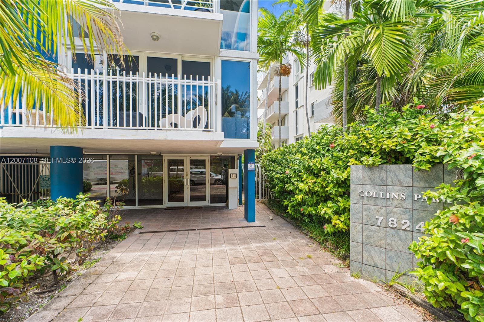 7824 Collins Ave # 401, Miami Beach FL 33141 — 29