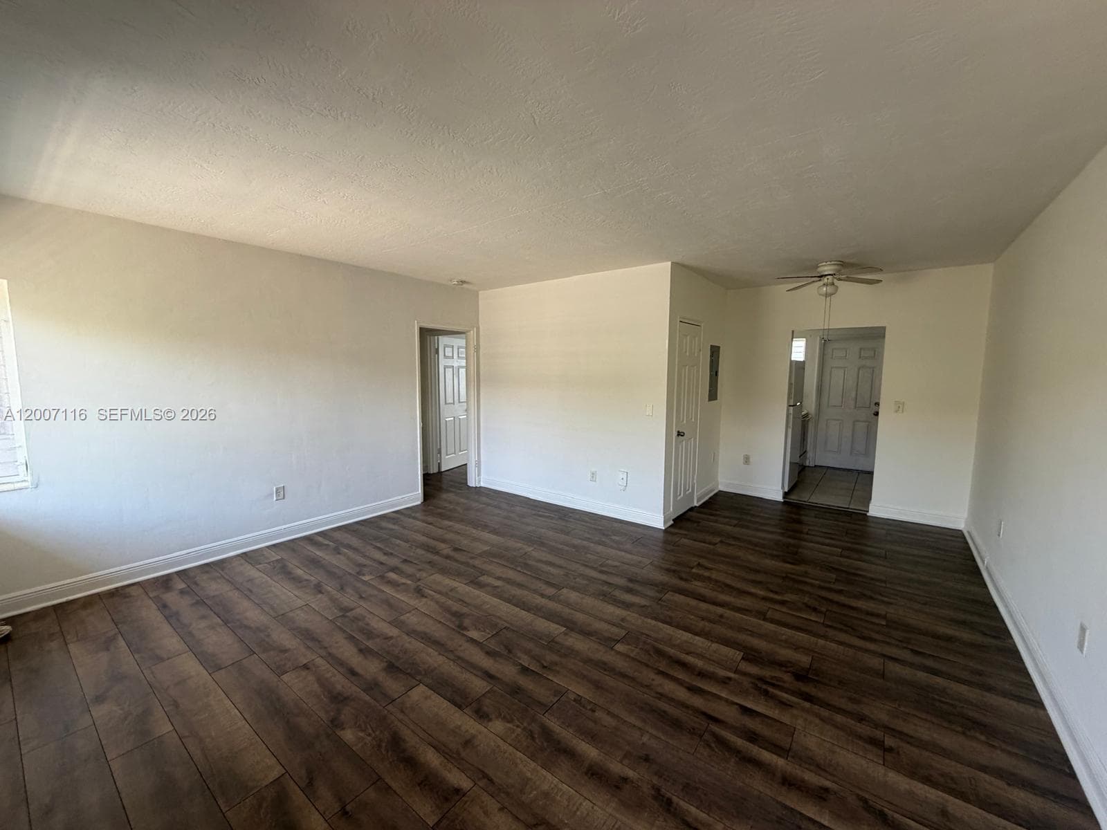 8321 Crespi Blvd # 6, Miami Beach FL 33141 — 1